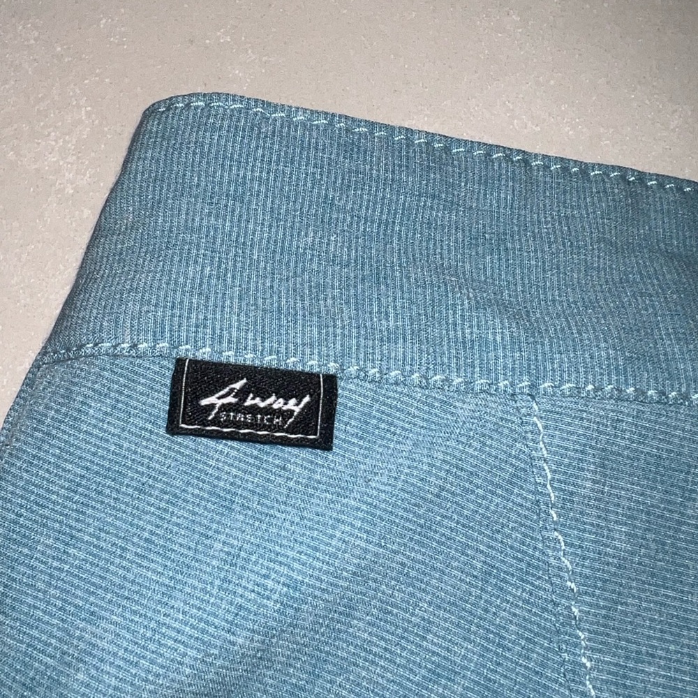 Billabong Blue Flat Front Shorts Lightweight Casual - Picture 9 of 9